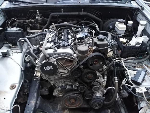MOTOR DE PARTIDA Ssangyong REXTON 2013  USADO  EN DESARME